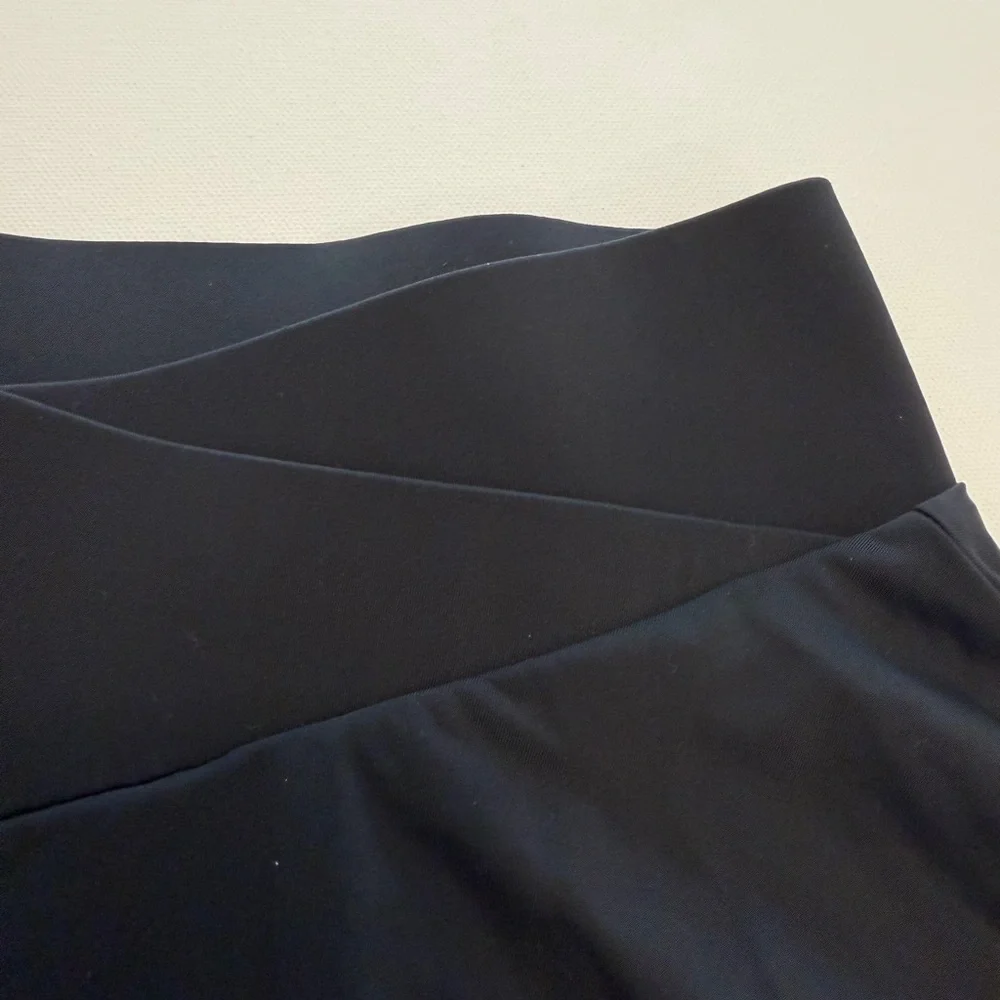 Keiki Kona Black Athletic Skort Built In Shorts Tennis Pickleball Flowy Size M